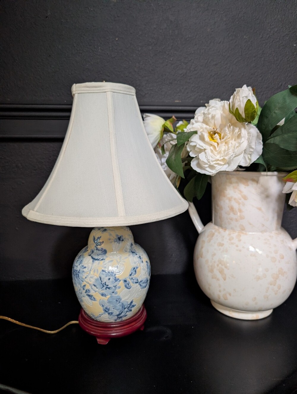 Vintage Small blue-and-white floral ceramic ginger jar table lamp,  empire shade